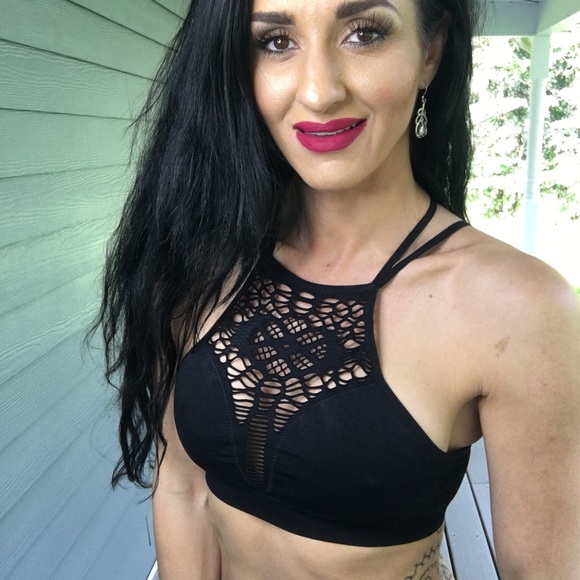 Other - New seamless high neck strappy back brami